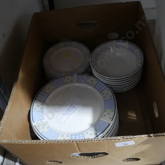 Dinner set