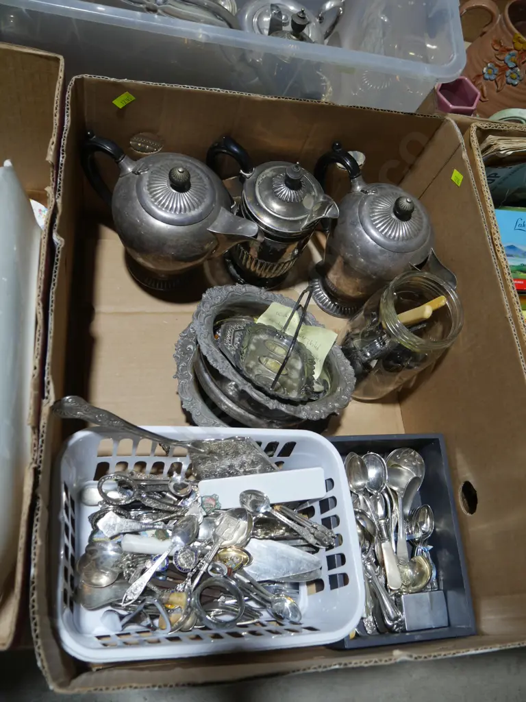 Epware, teaspoons etc Image 1++