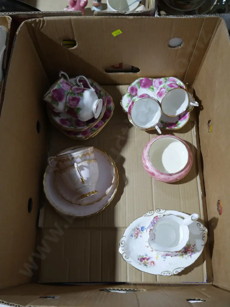 Royal Albert, Tuscan cups and saucers etc Image 1++