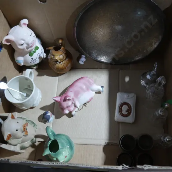 Pig ornaments and jugs etc