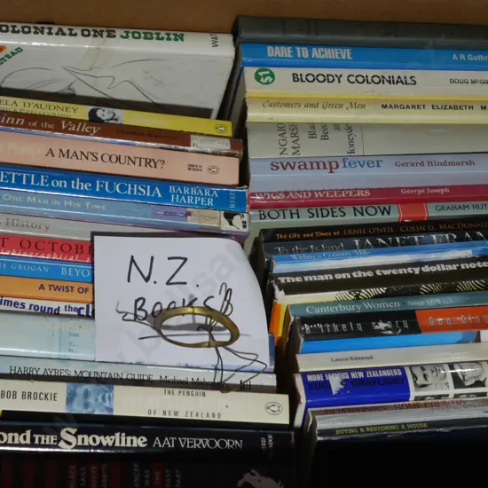 New Zealand books