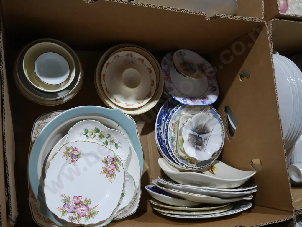 2 boxes of assorted China Image 1++