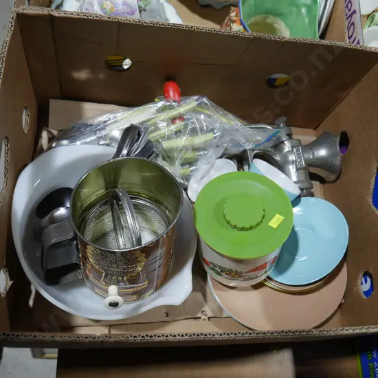 Cutlery, mincer etc