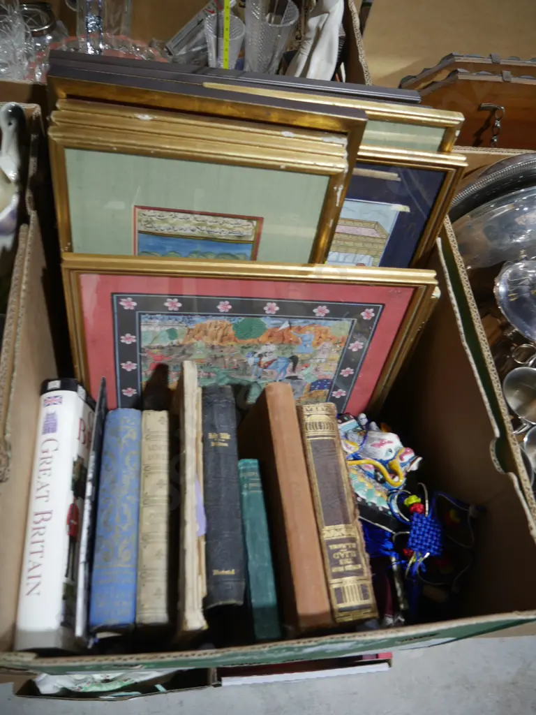 Artworks, books etc Image 1++
