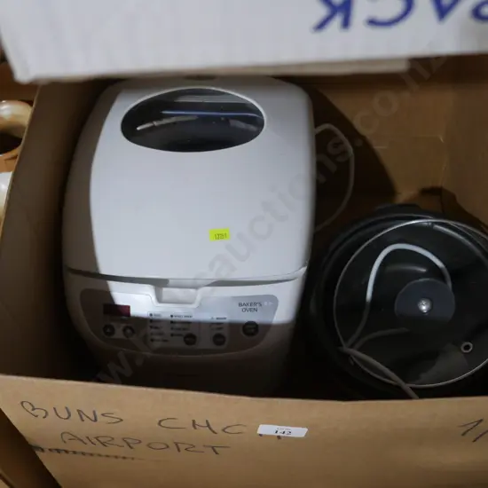 Bread maker, rice cooker
