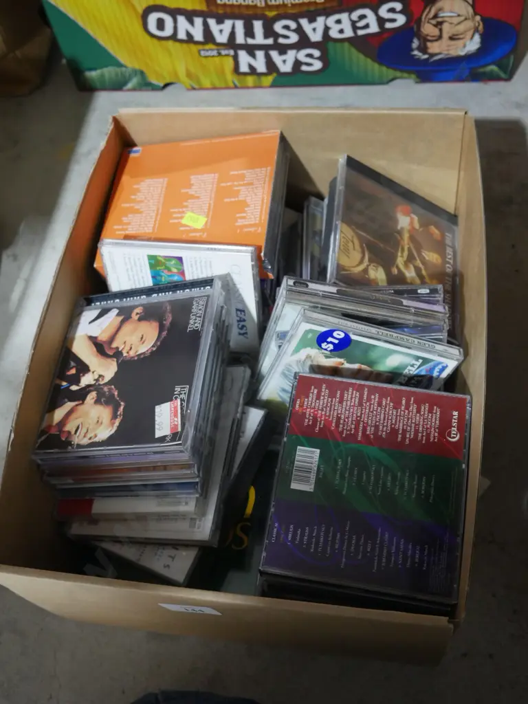 CDs Image 1++