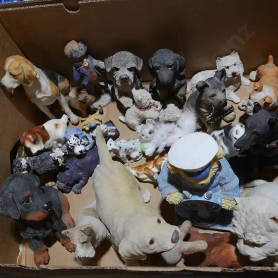 Dog figurines