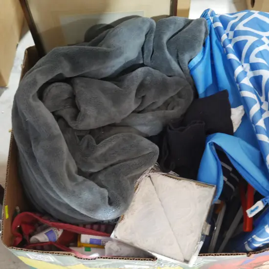 Box of sundries