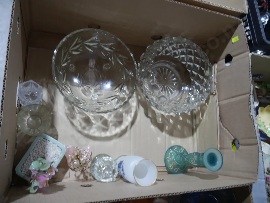 Glass bowls etc Image 1++