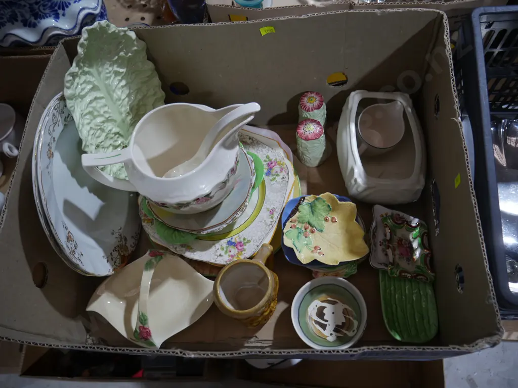 Assorted china Image 1++