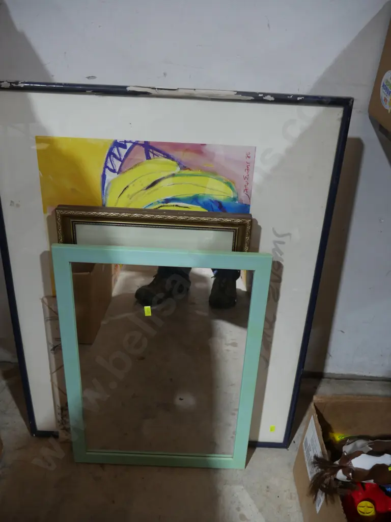 Assorted art, frames etc Image 1++