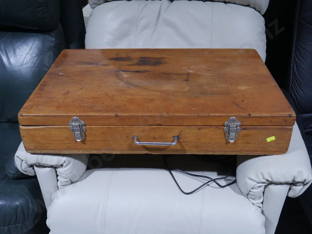 Wooden case Image 1++