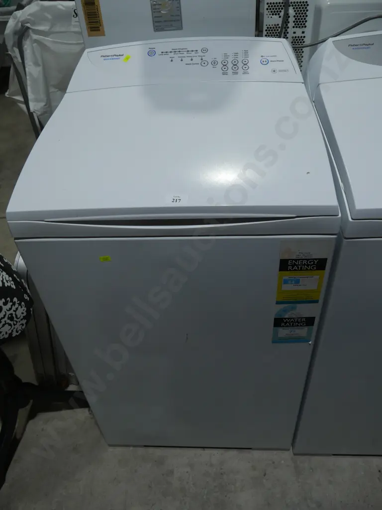 Fisher & Paykel washing machine Image 1++