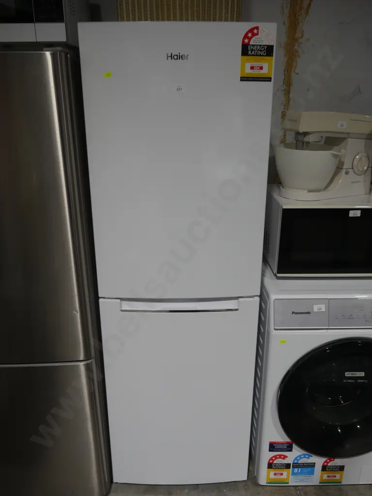 Haier fridge freezer Image 1++