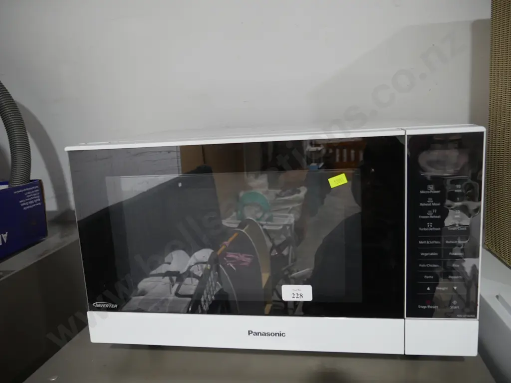 Panasonic inverter microwave Image 1++