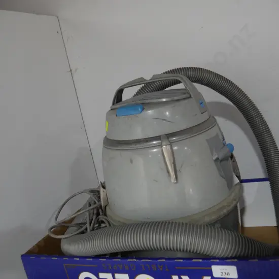 Tellus vacuum cleaner