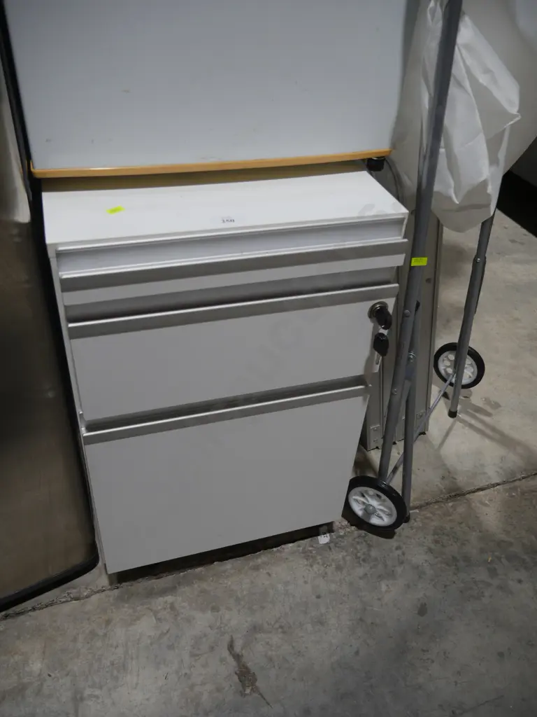 Office drawers lockable Image 1++