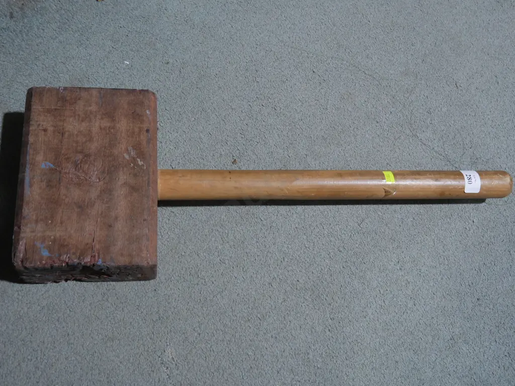 Wooden mallet Image 1++