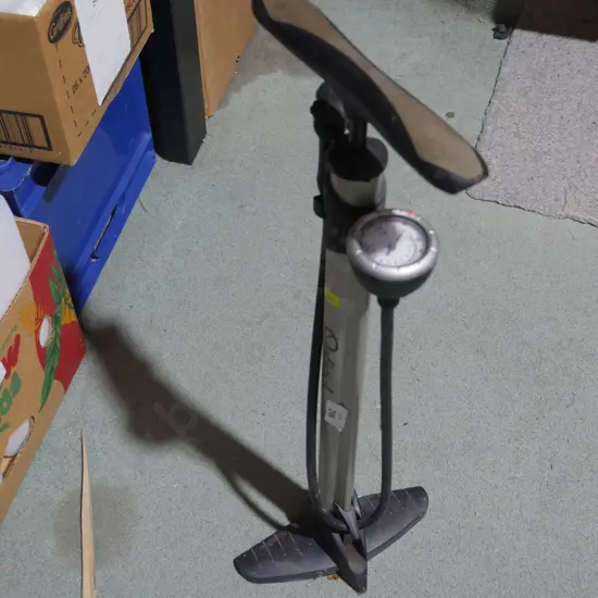 Bike pump