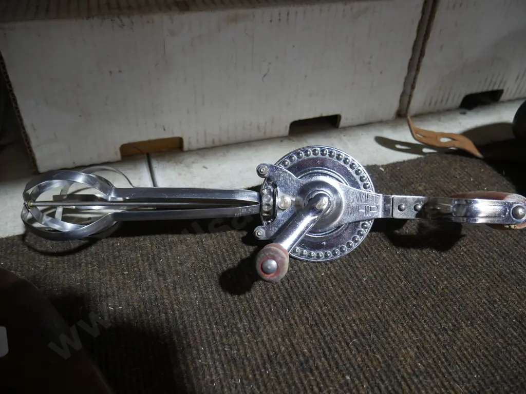 Swift egg beater Image 1++