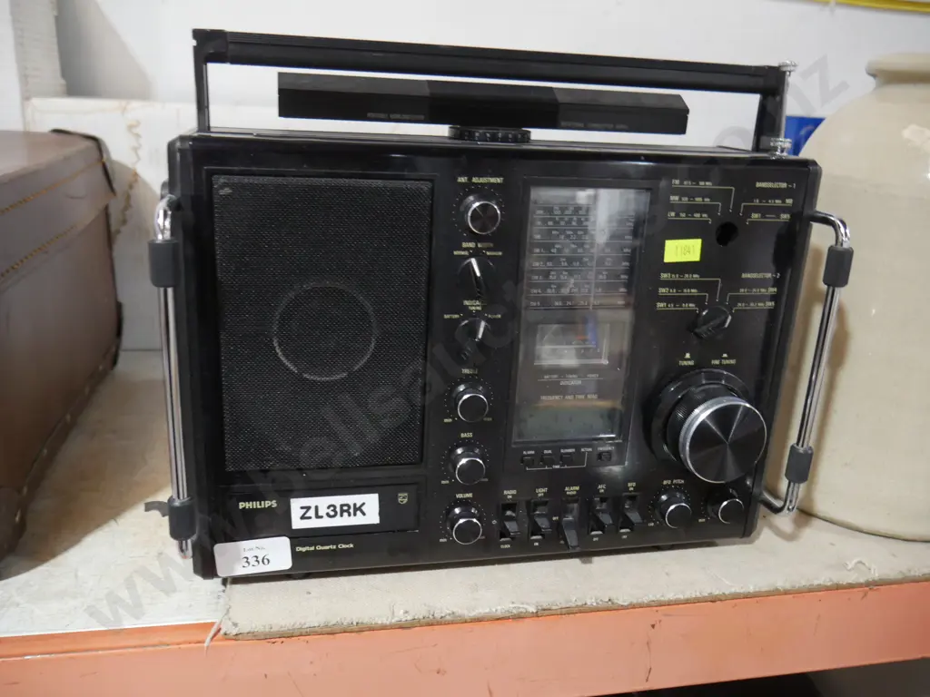 Multiband radio Image 1++