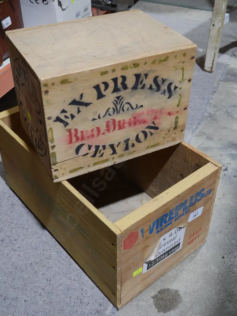 Two wooden boxes Image 1++