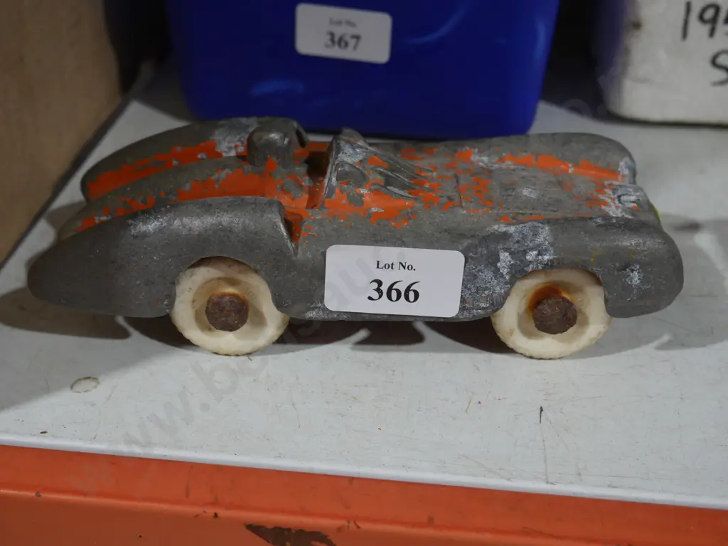 Fun ho Mercedes-Benz race car - A/F Image 1++