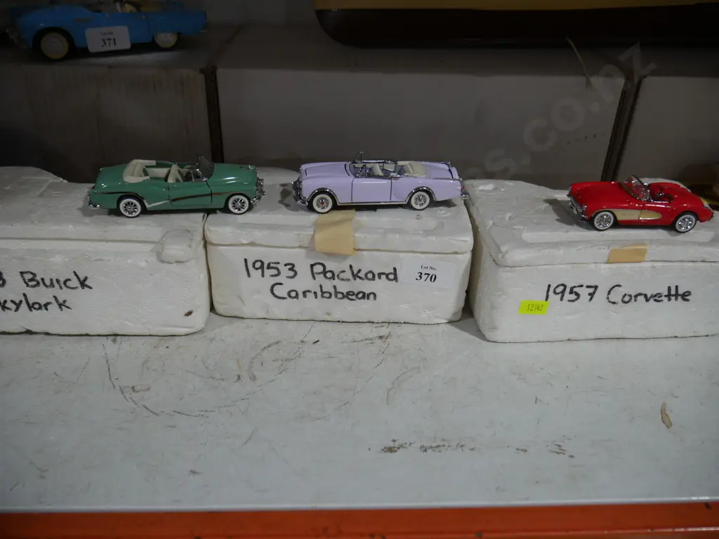 3 model cars Image 1++