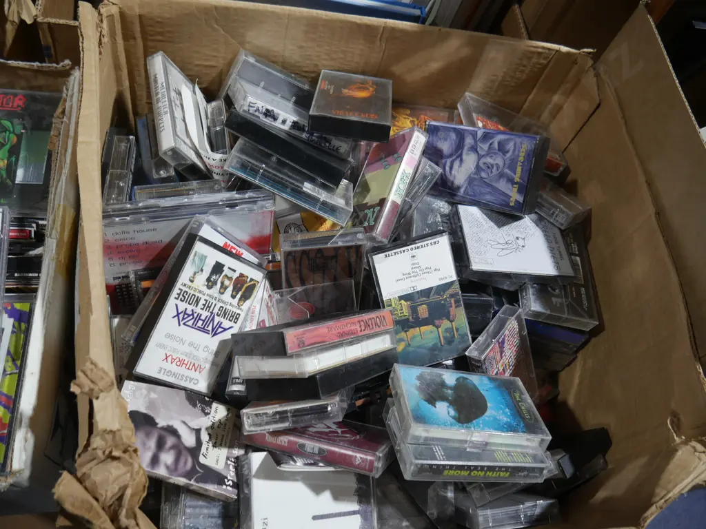 Cassette tapes Image 1++