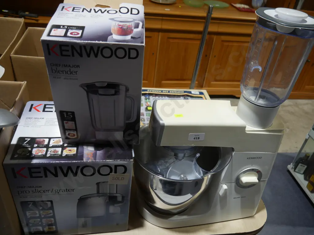 Kenwood blender, mixer and slicer / greater Image 1++