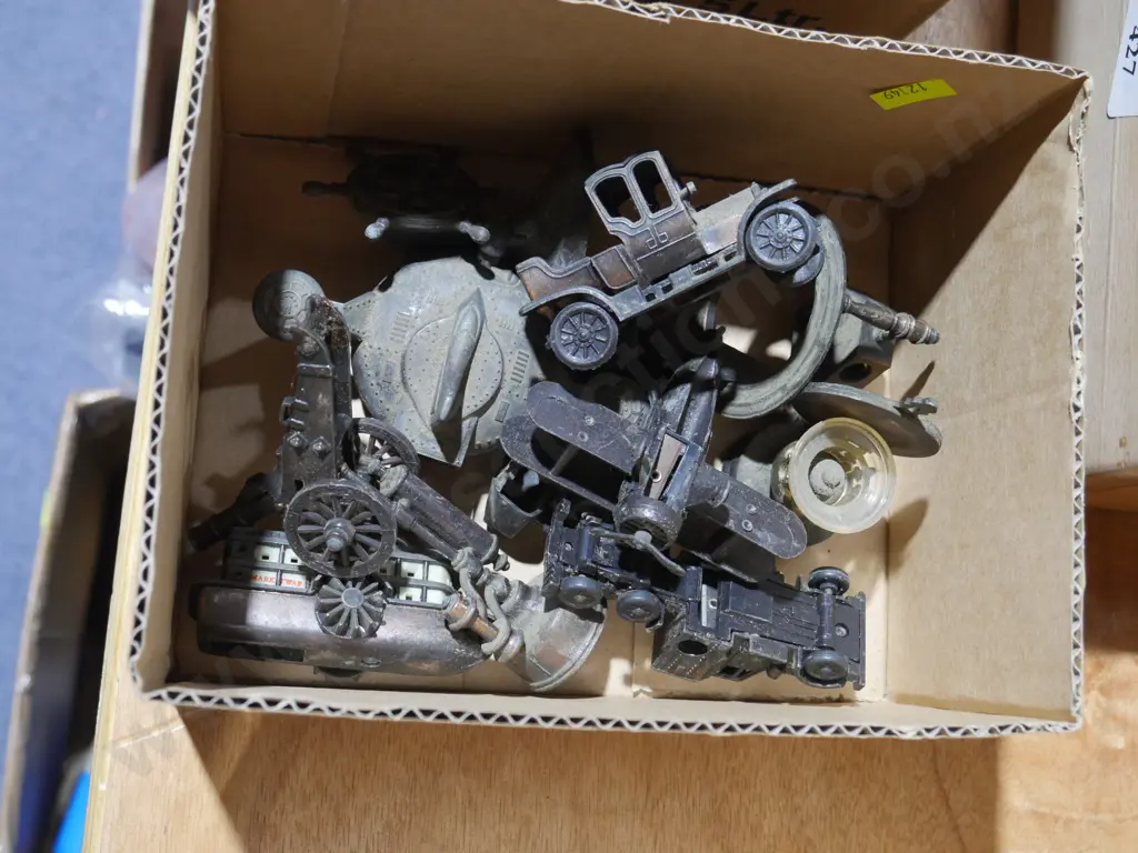 Metal pencil sharpeners Image 1++