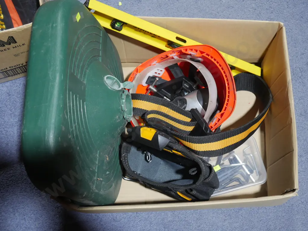 Hard hat, level, tool belt etc Image 1++