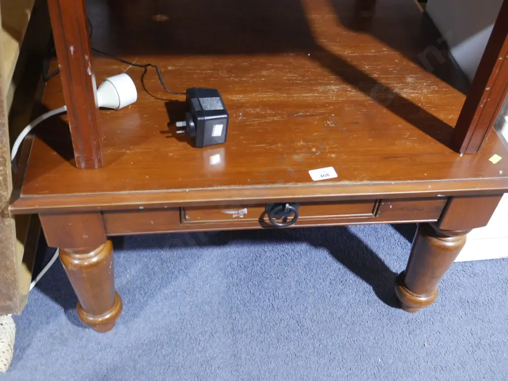 Coffee table Image 1++