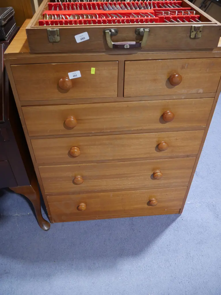 Chest of drawers Image 1++