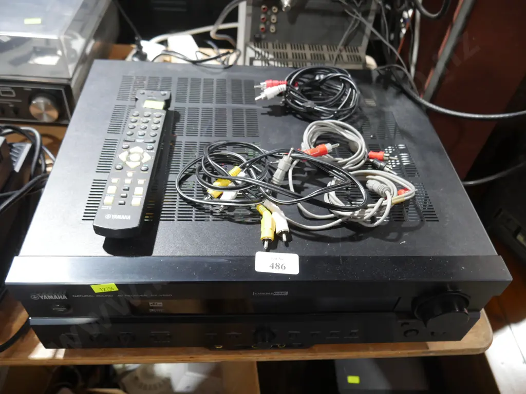 Yamaha receiver Image 1++