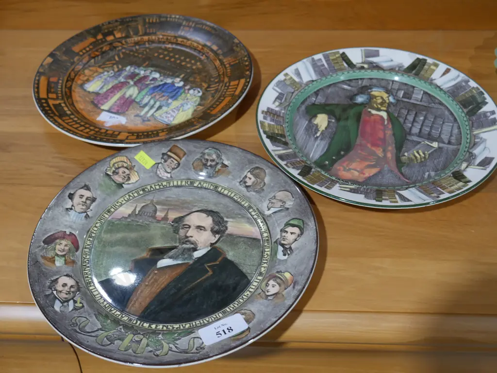 3 Royal Doulton plates Image 1++