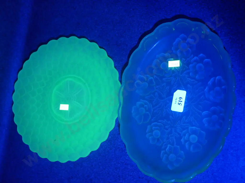 2 uranium plates Image 1++