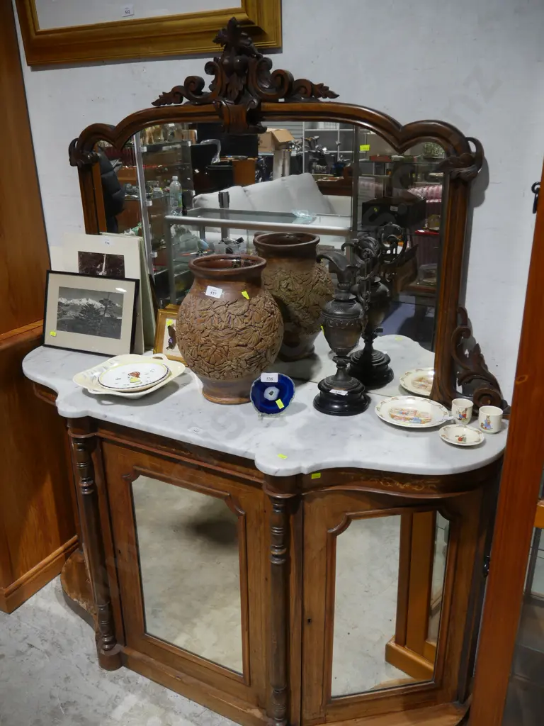 Mirror back Credenza Image 1++