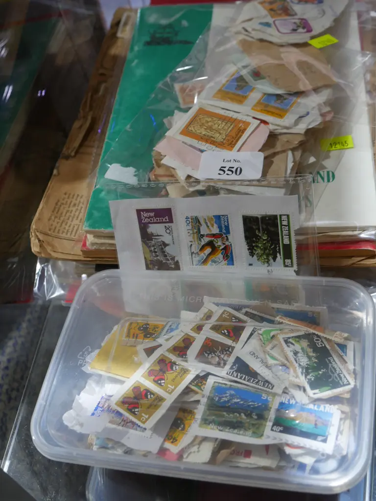 Assorted stamps and albums Image 1++