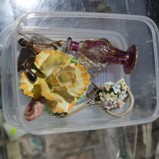 Scent bottle etc