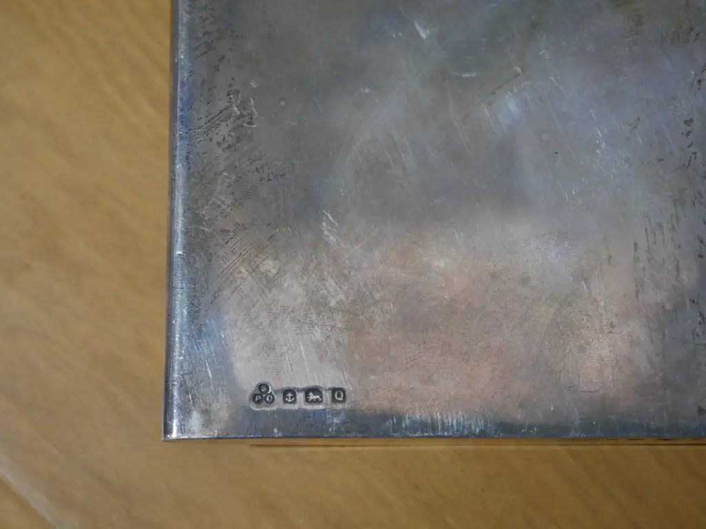 Sterling silver hip flask Image 1++