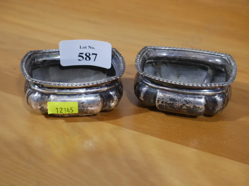 2 sterling silver dishes Image 1++