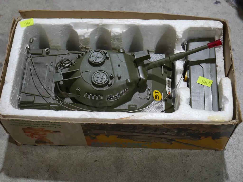 RC tank Image 1++