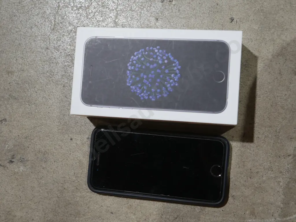iPhone 6 Image 1++