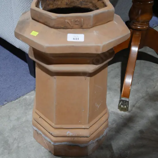 Chimney pot