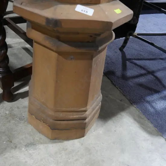Chimney pot