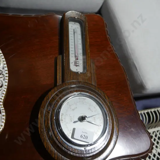 Banjo barometer