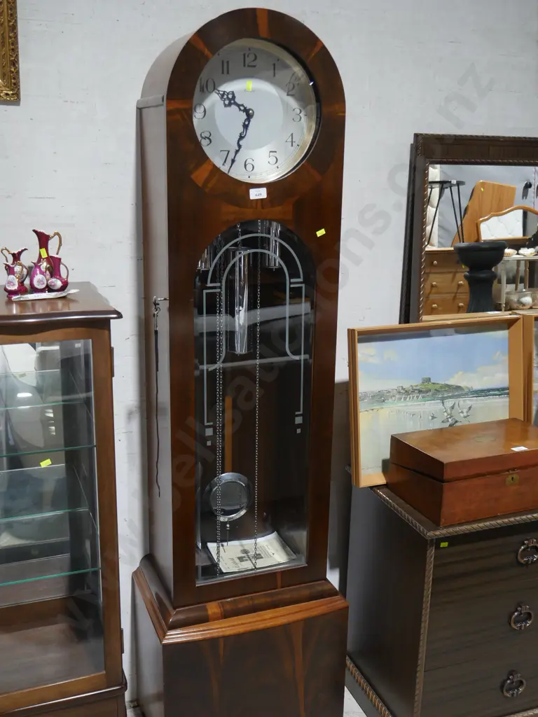 Grandfather clock Image 1++