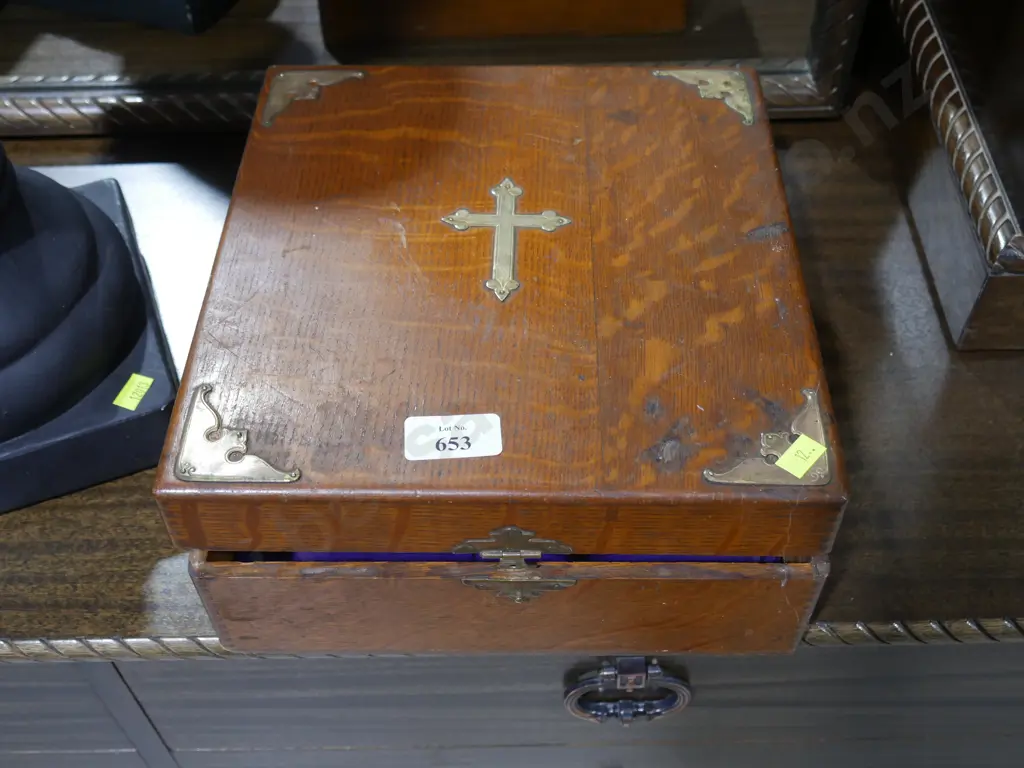 Chapel box Image 1++