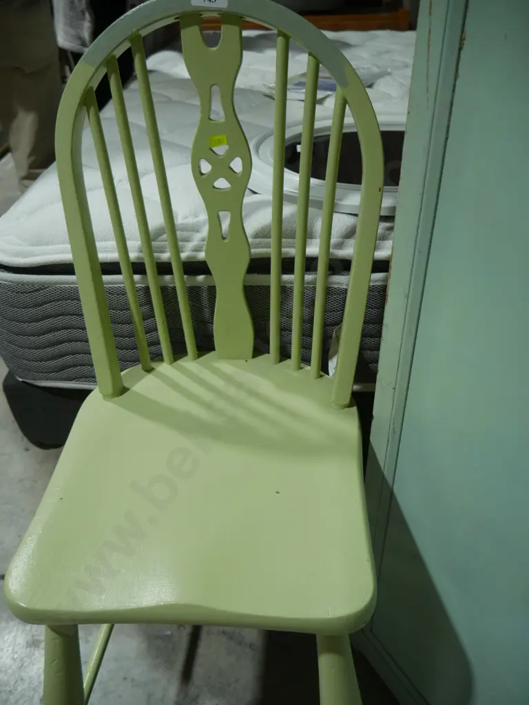 Painted chair Image 1++